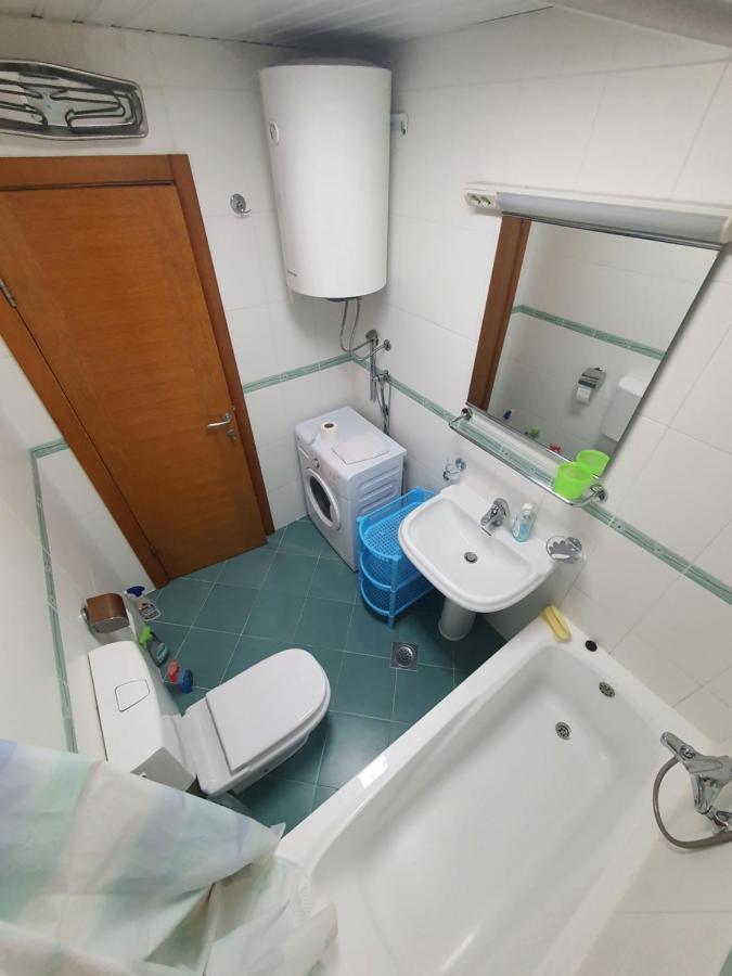 Oksana Apartment Podgorica Buitenkant foto